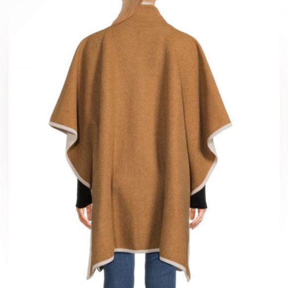 Roffe Accessories Poncho - Picture 2 of 5